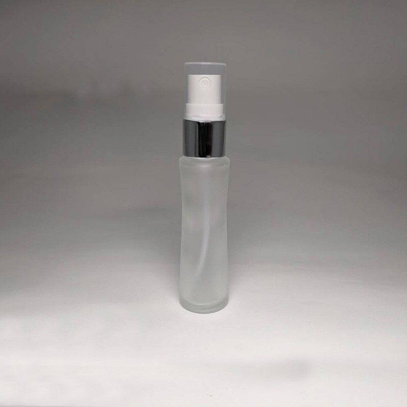 Product customization 25ml unique shape glass bottle with plastic mist sprayer for facial toner and makeup setting spray packaging