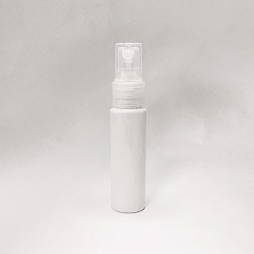 Eco friendly packaging easy to carry 30ml empty plastic bottle solid white color for multi purpose packaging transparent sprayer